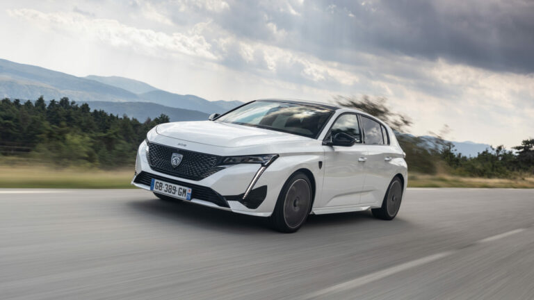 PEUGEOT 308 2021 e1632988463993