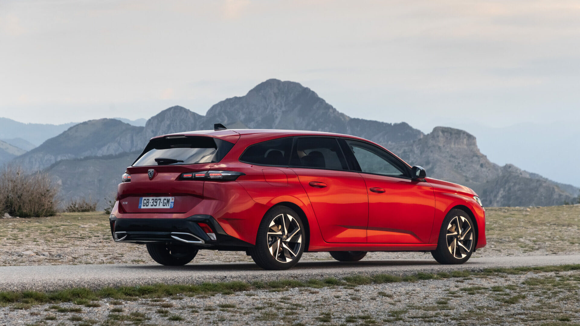 Peugeot 308 SW GT 2021 Elexir Red