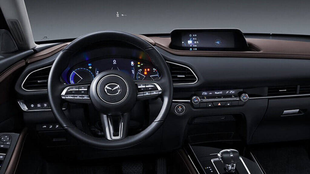 Mazda CX-30 electrico interior