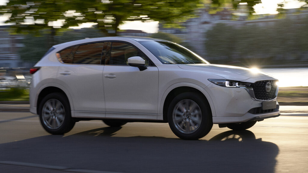 Mazda CX-5 2022 signature