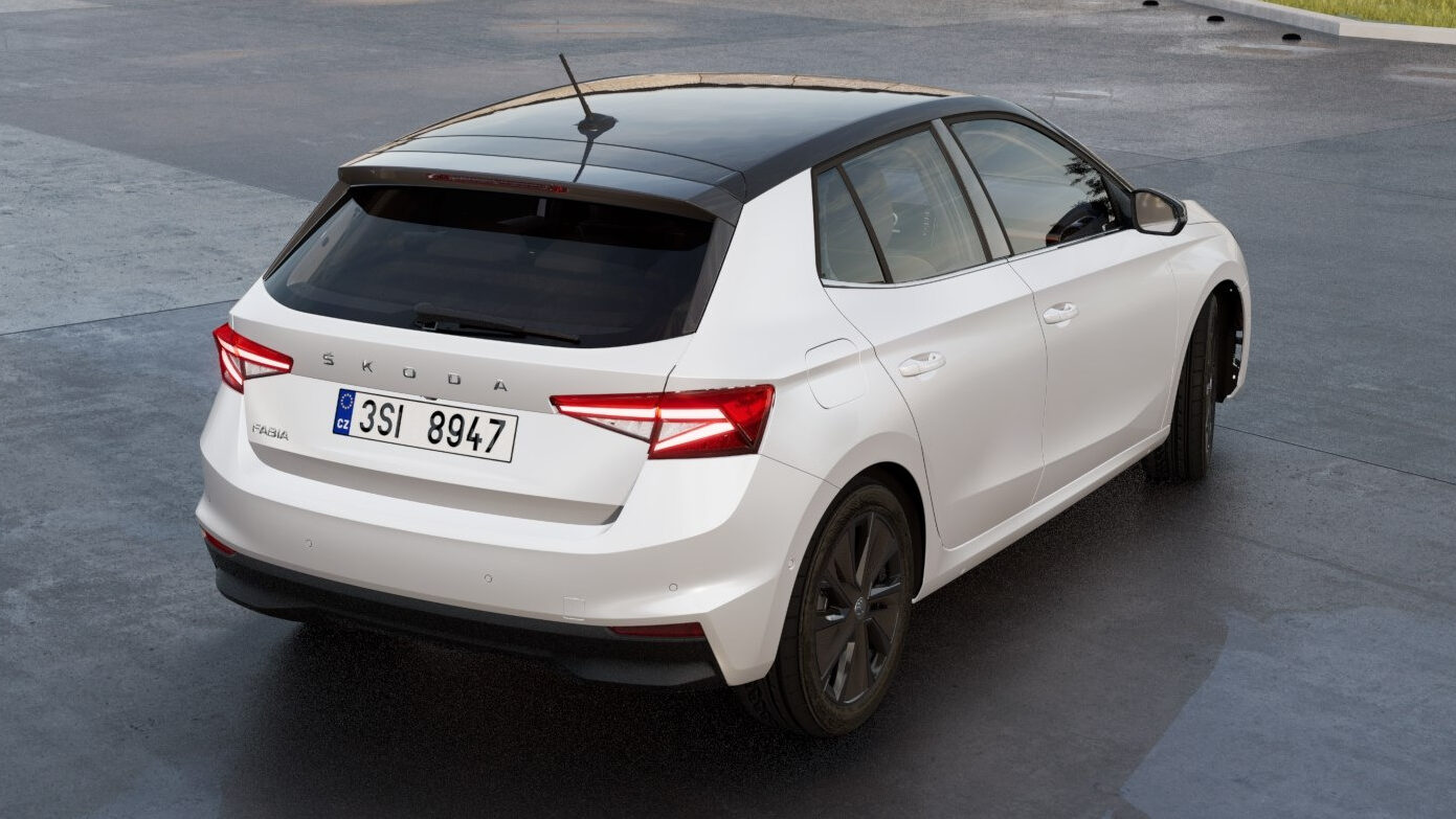 Skoda Fabia 2021 trasera