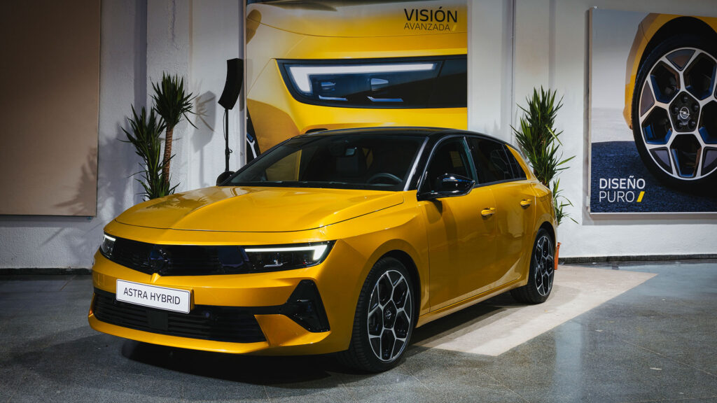 opel-astra-2022-precios