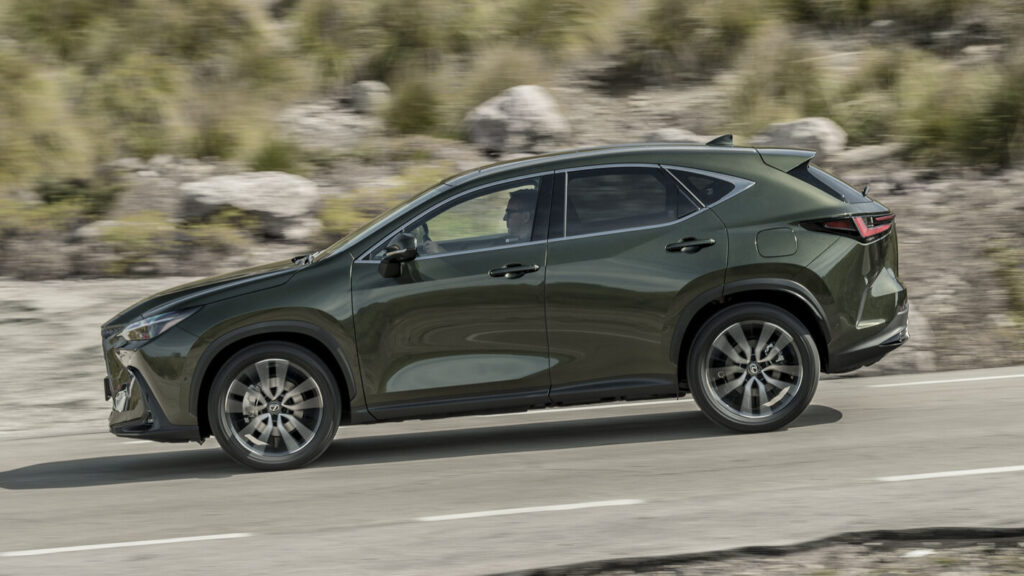 Lexus NX
