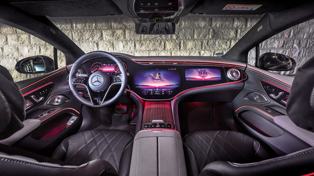 Mercedes EQS interior