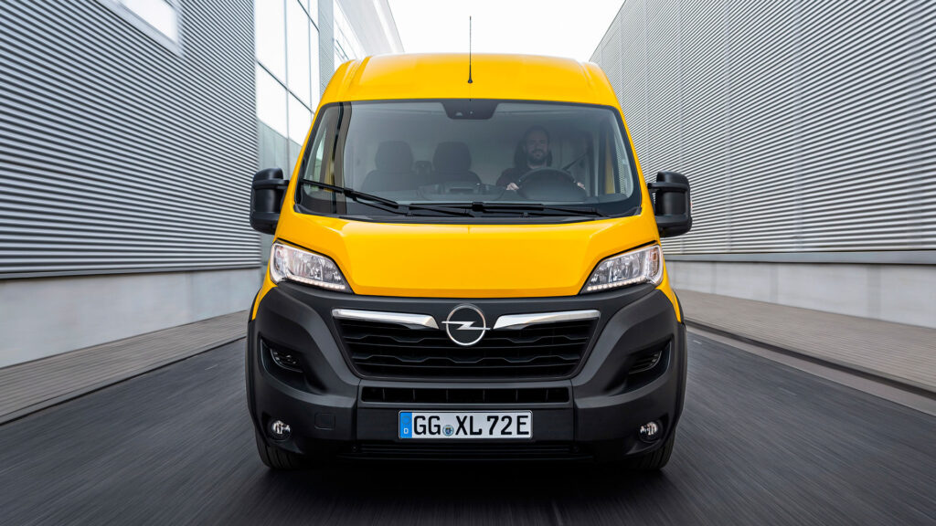 opel-movano-2022