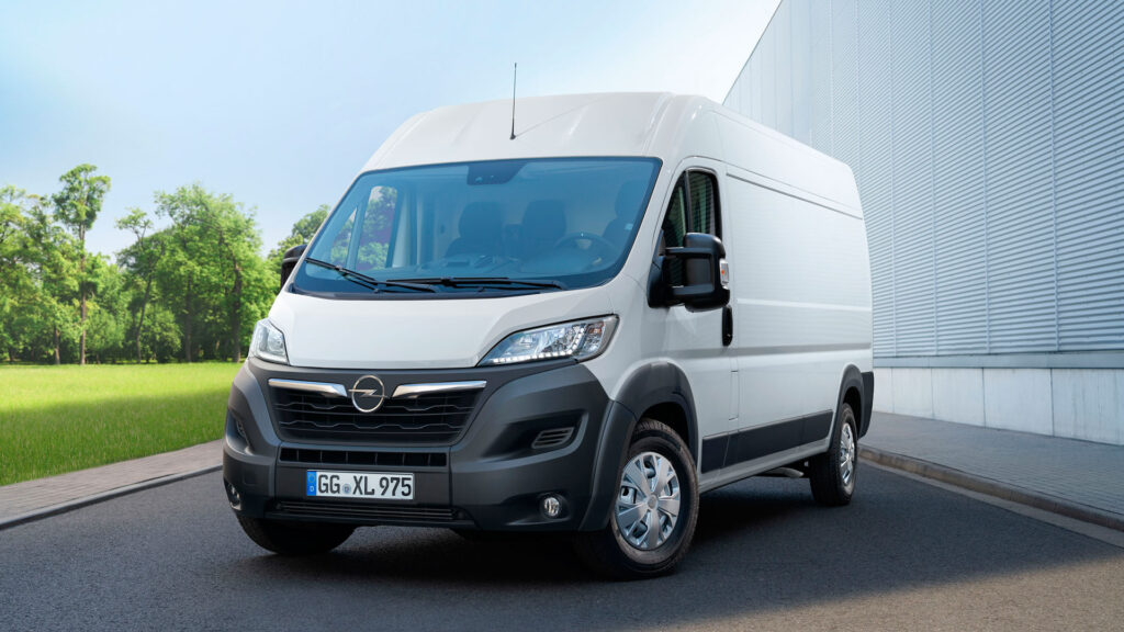 opel-movano-2022