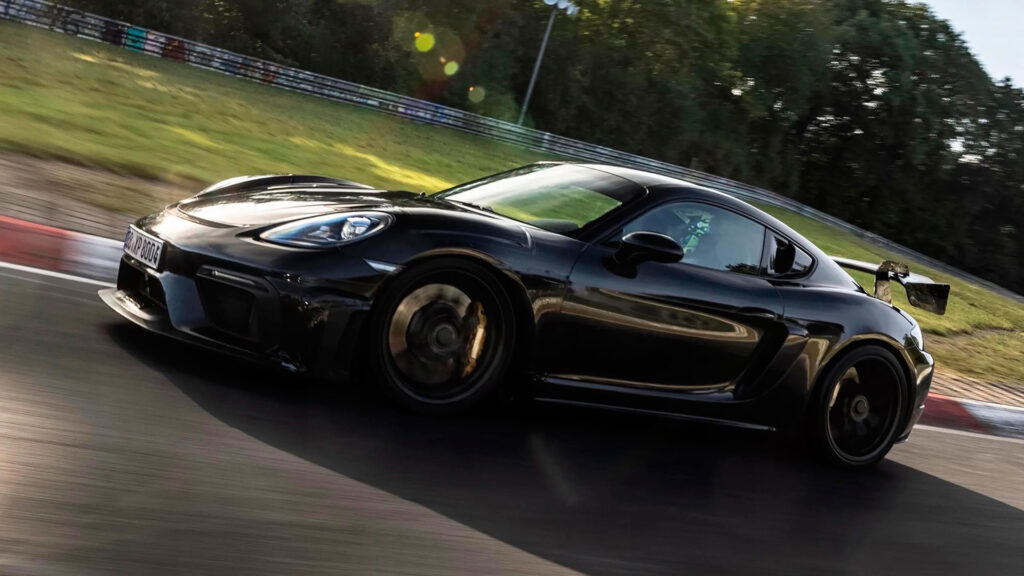 porsche-718-cayman-gt4-rs
