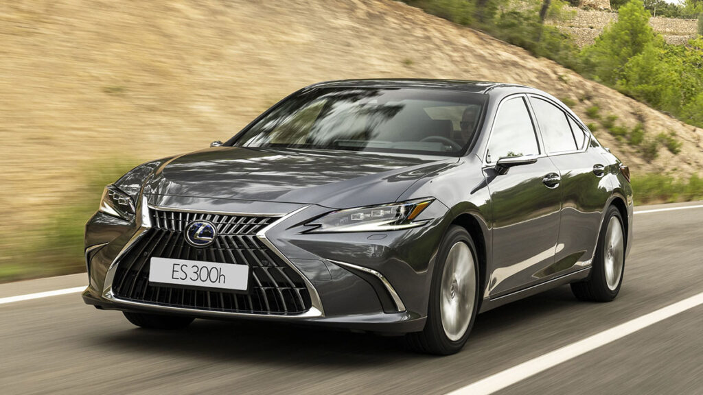 Lexus ES