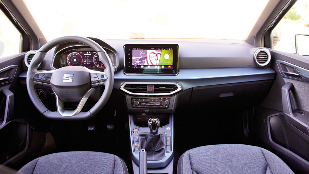 Seat Arona 2021 interior