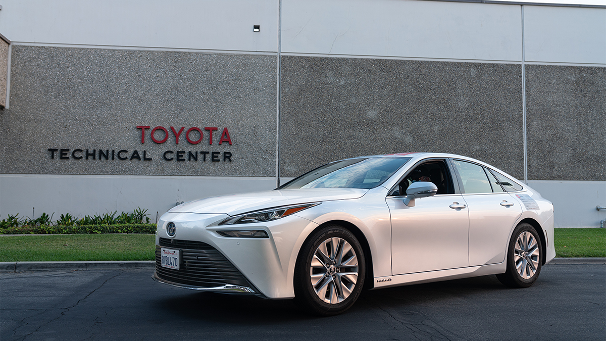 Toyota Mirai récord Guinness autonomía