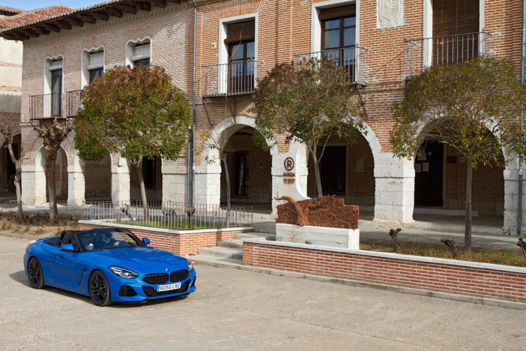 España en cabrio (V), BMW Z4 con los vinos D.O. Rueda