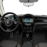 Los coches con mejor oferta de noviembre 24 Mini Cooper SE: un eléctrico con mucho carácter y 184 CV… ¡por 25.990 euros!