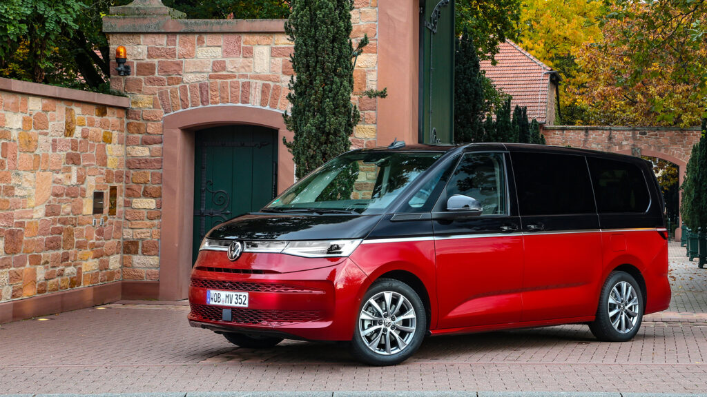 Nuevo Volkswagen Multivan 2022: solo en formato turismo y con versión híbrida enchufable con hasta 50 km de autonomía eléctrica