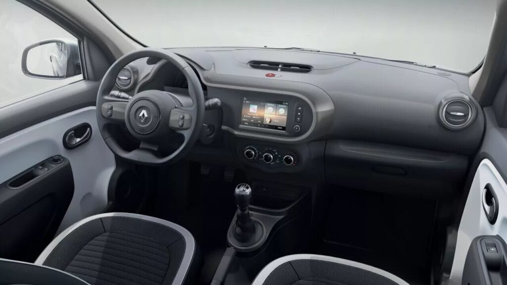 Renault Twingo Limited interior