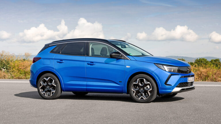 05 Opel Grandland e1640078169115