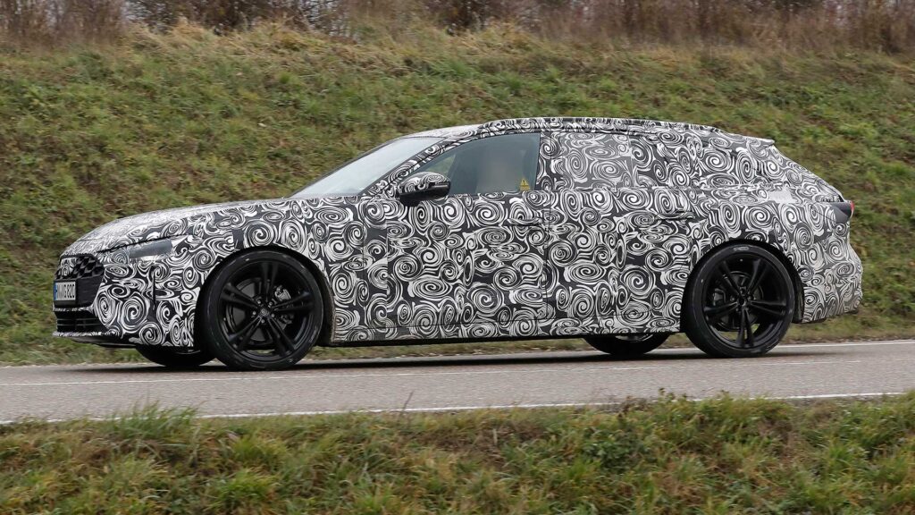 audi-a4-avant-2023