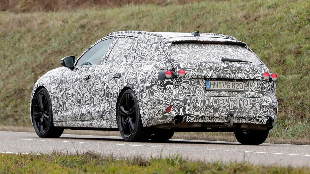 audi-a4-avant-2023