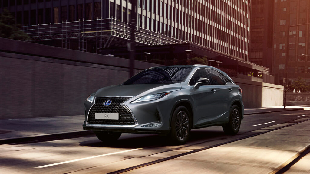 Lexus presenta la nueva gama RX 2022 que incluye el acabado deportivo Style