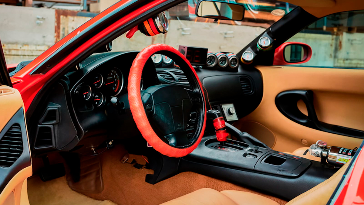 Mazda RX-7 The Fast and the Furious interior