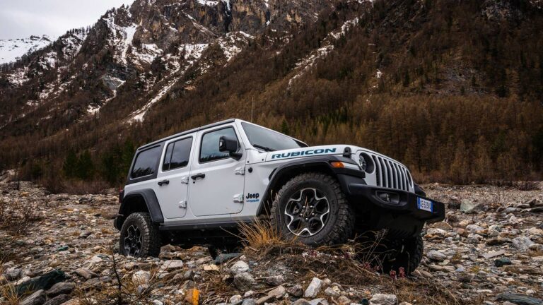 jeep wrangler 4xe 2022 6