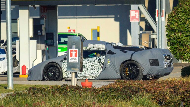 lamborghini Aventador successor 7