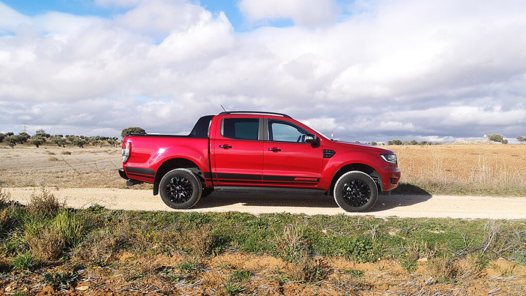 Ford Ranger Stormtrack lateral