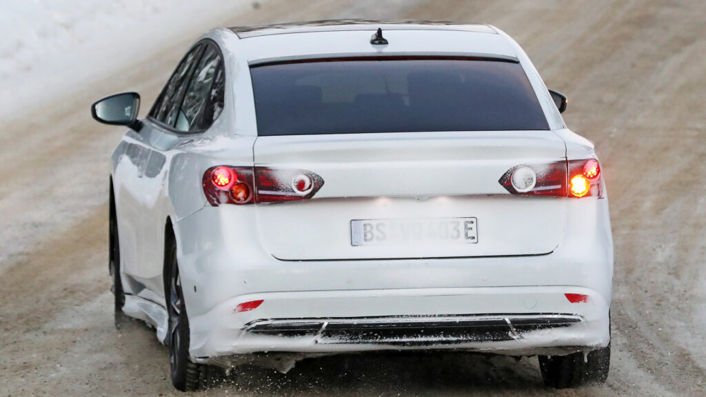 volkswagen-aero-b-2022