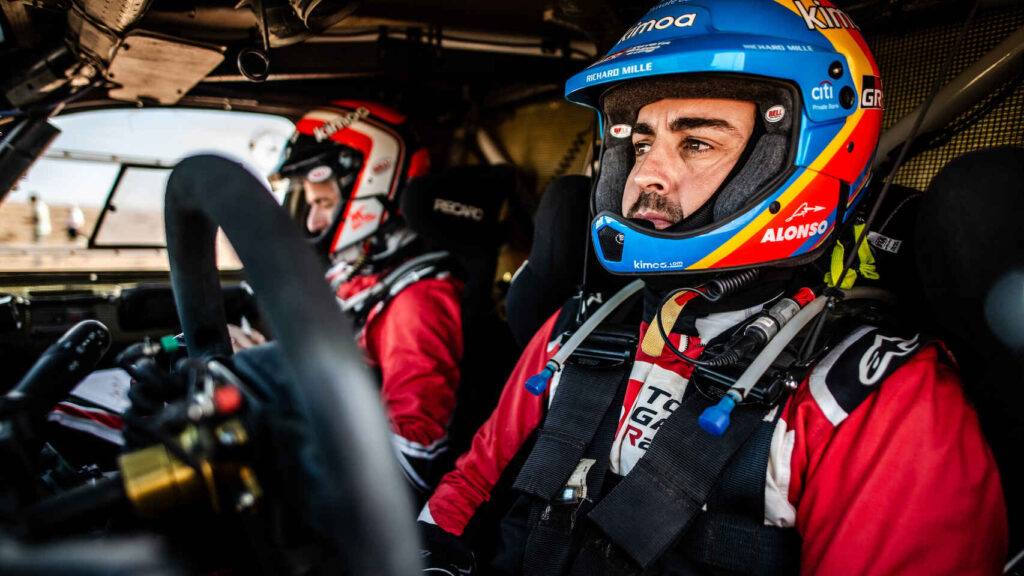 La lista de pilotos de Fórmula 1 que también participaron en el Dakar