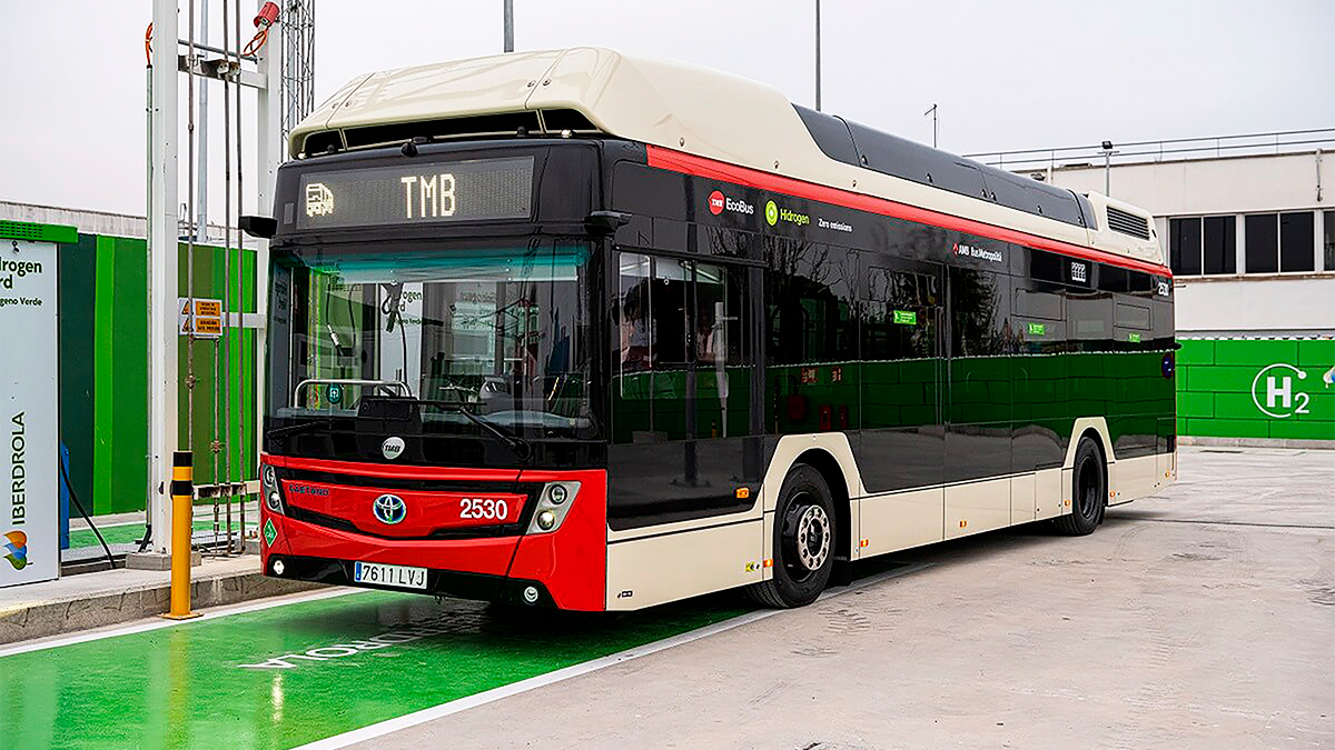 CaetanoBus H2 City Gold LHD: el primer autobús propulsado por hidrógeno llega a Barcelona