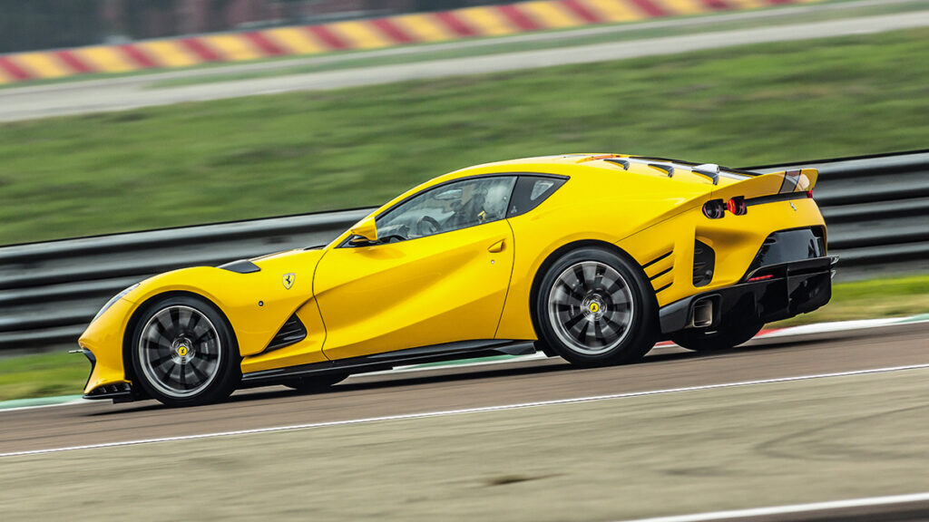 Ferrari 812 Superfast