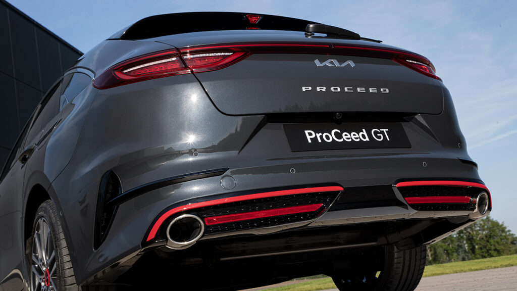 Kia Proceed 2022 trasera