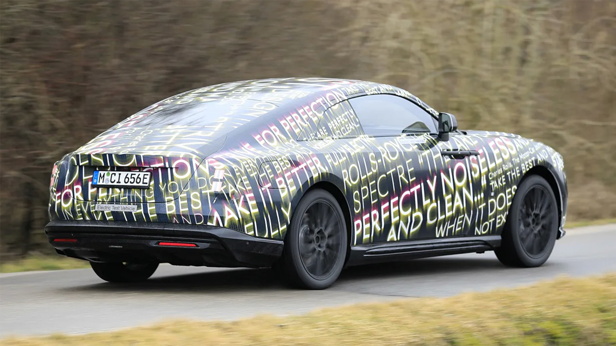 Rolls-Royce Spectre 2023 zaga