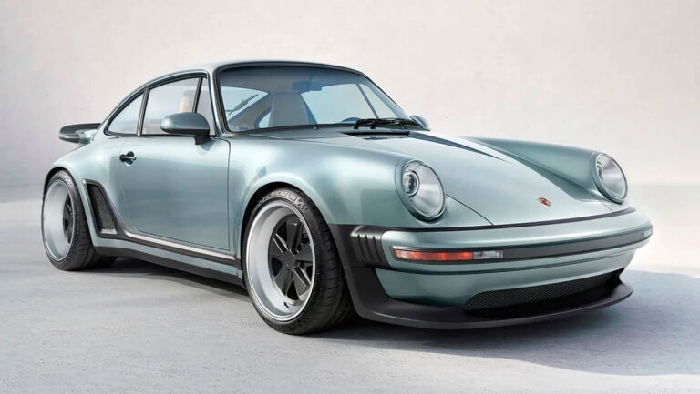 Singer Porsche 911 Turbo 8
