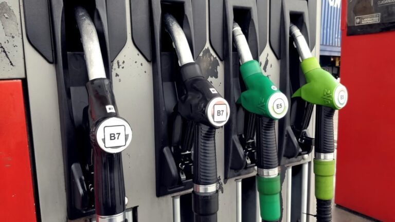 El precio de la gasolina se dispara en España y alcanza su máximo histórico