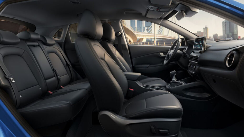 Hyundai Kona 2022 interior