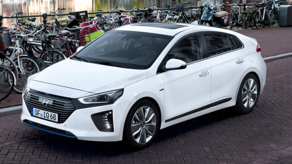 hyundai ioniq híibrido