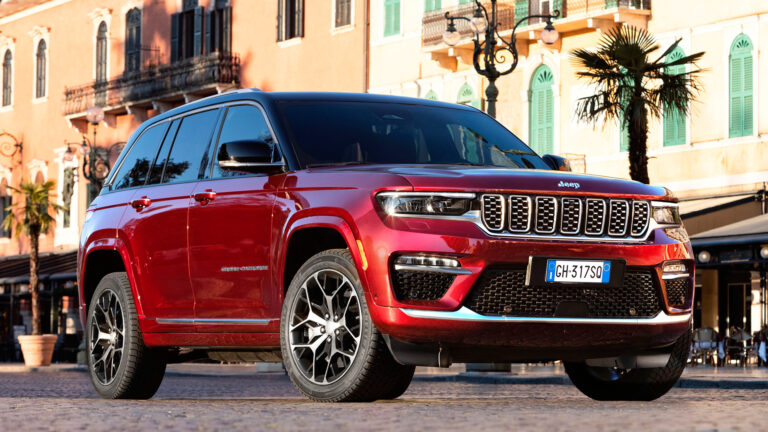 jeep grand cherokee 4xe 2