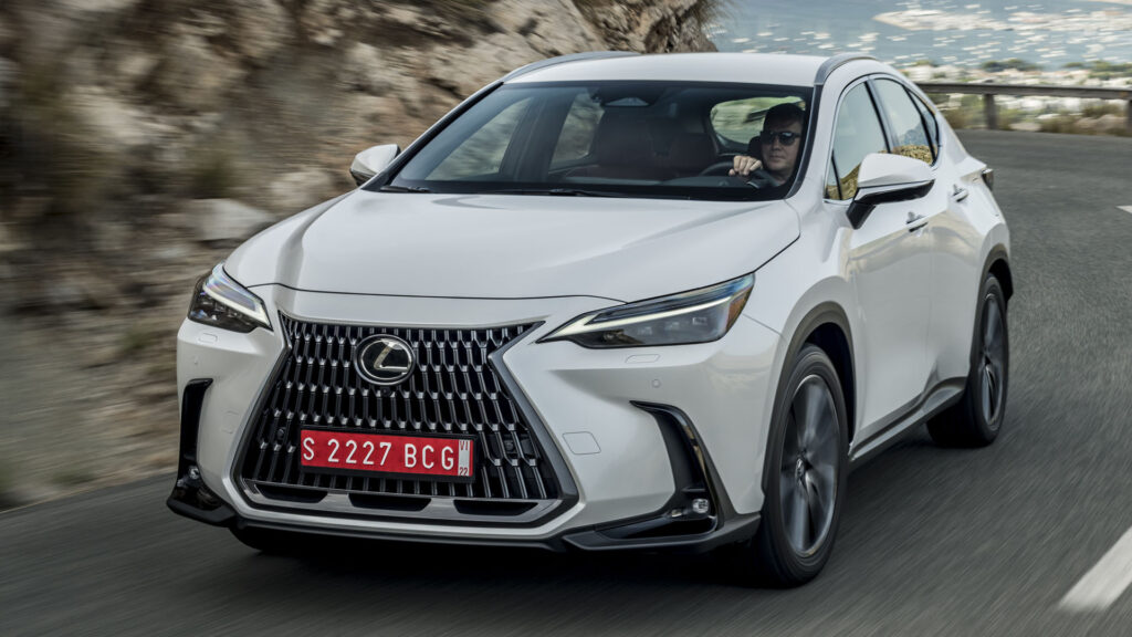 Lexus NX 2022
