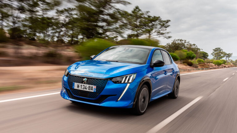 peugeot e208 testdrive 0919tc402 619cc72508dbf