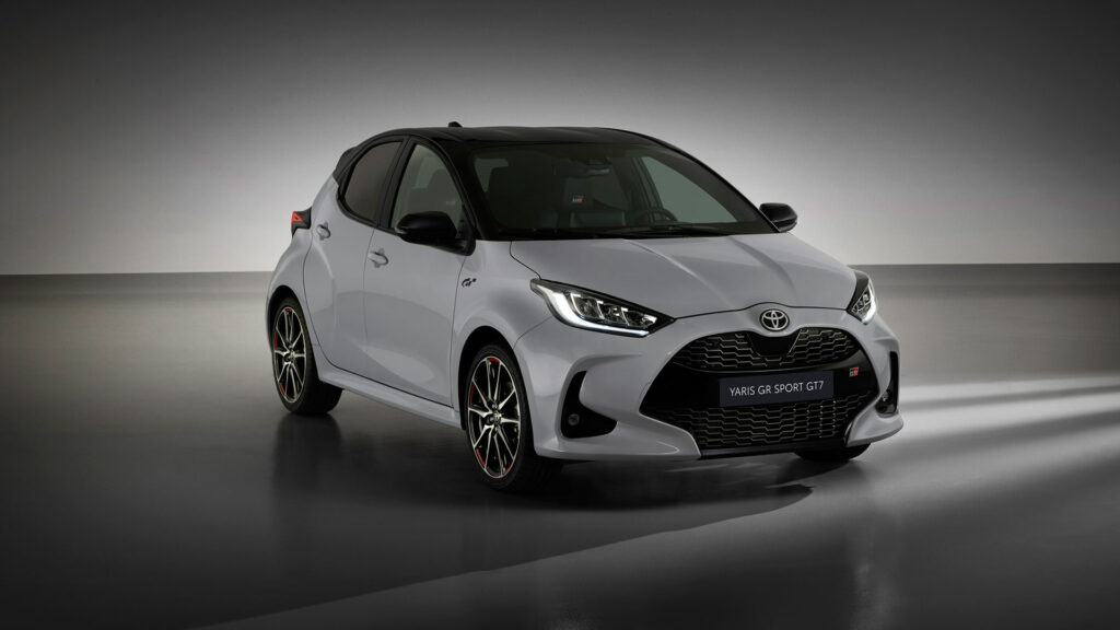 toyota-yaris-gr-sport-gt7-edition
