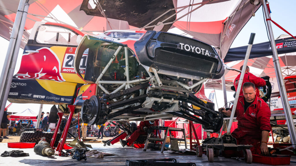 Toyota Hilux T1+