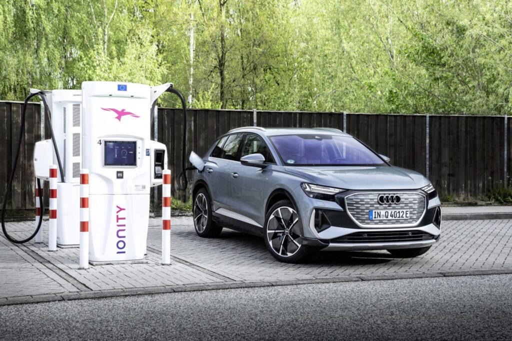 Audi actualiza la gama Q4 e-tron: mayor capacidad de carga y nuevas opciones de conectividad