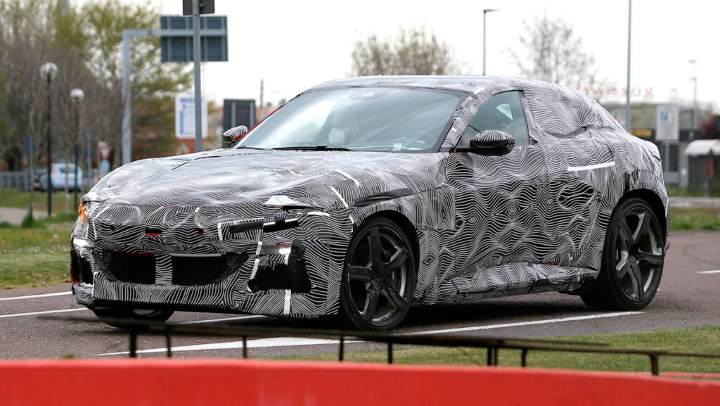 Ferrari Purosangue 2023: todo lo que sabemos del primer SUV de Ferrari 8 Ferrari Purosangue 002april s9m3pp
