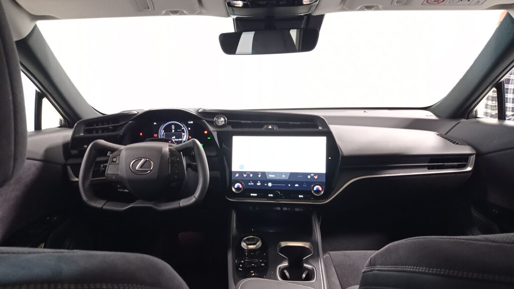 Lexus RZ interior