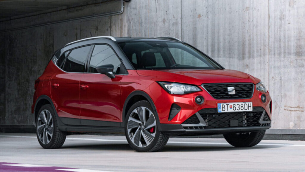 Seat Arona