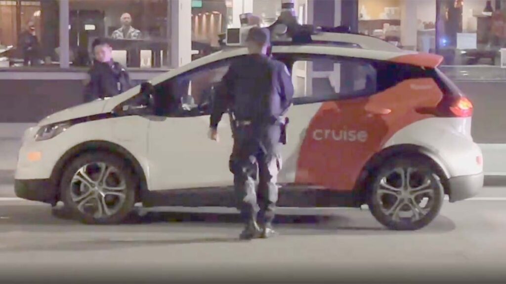 Coche autonomo deteido