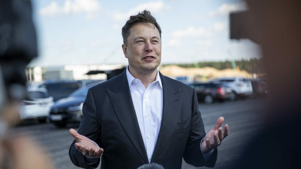 elon musk tesla compra twitter