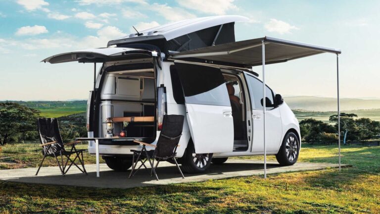 hyundai staria lounge furgoneta camper 11