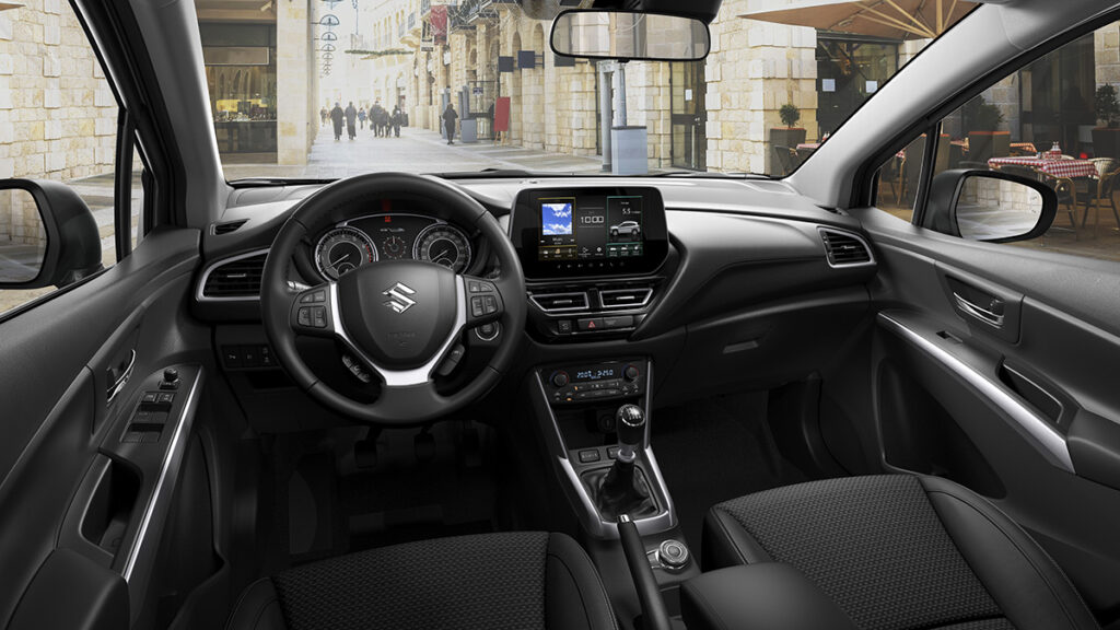 Suzuki S-Cross interior