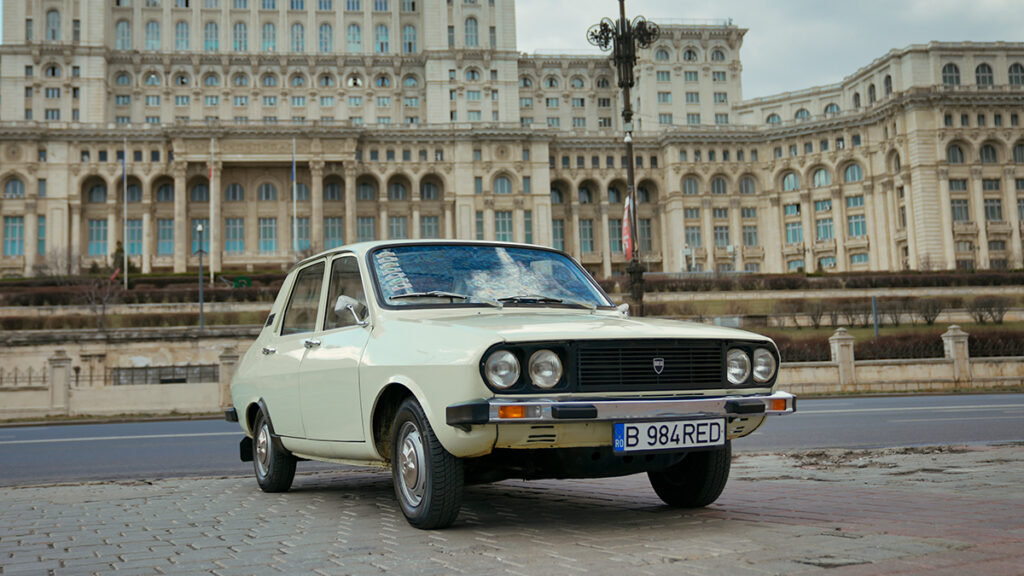 La historia detrás del Dacia 1300, la versión dedicada al mercado rumano del mítico Renault 12